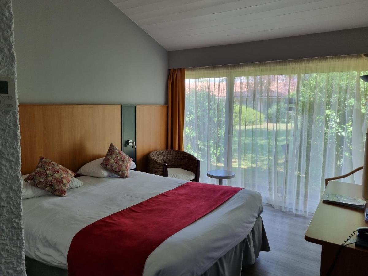 Kyriad Angouleme Nord Champniers- Hotel & Residence Экстерьер фото